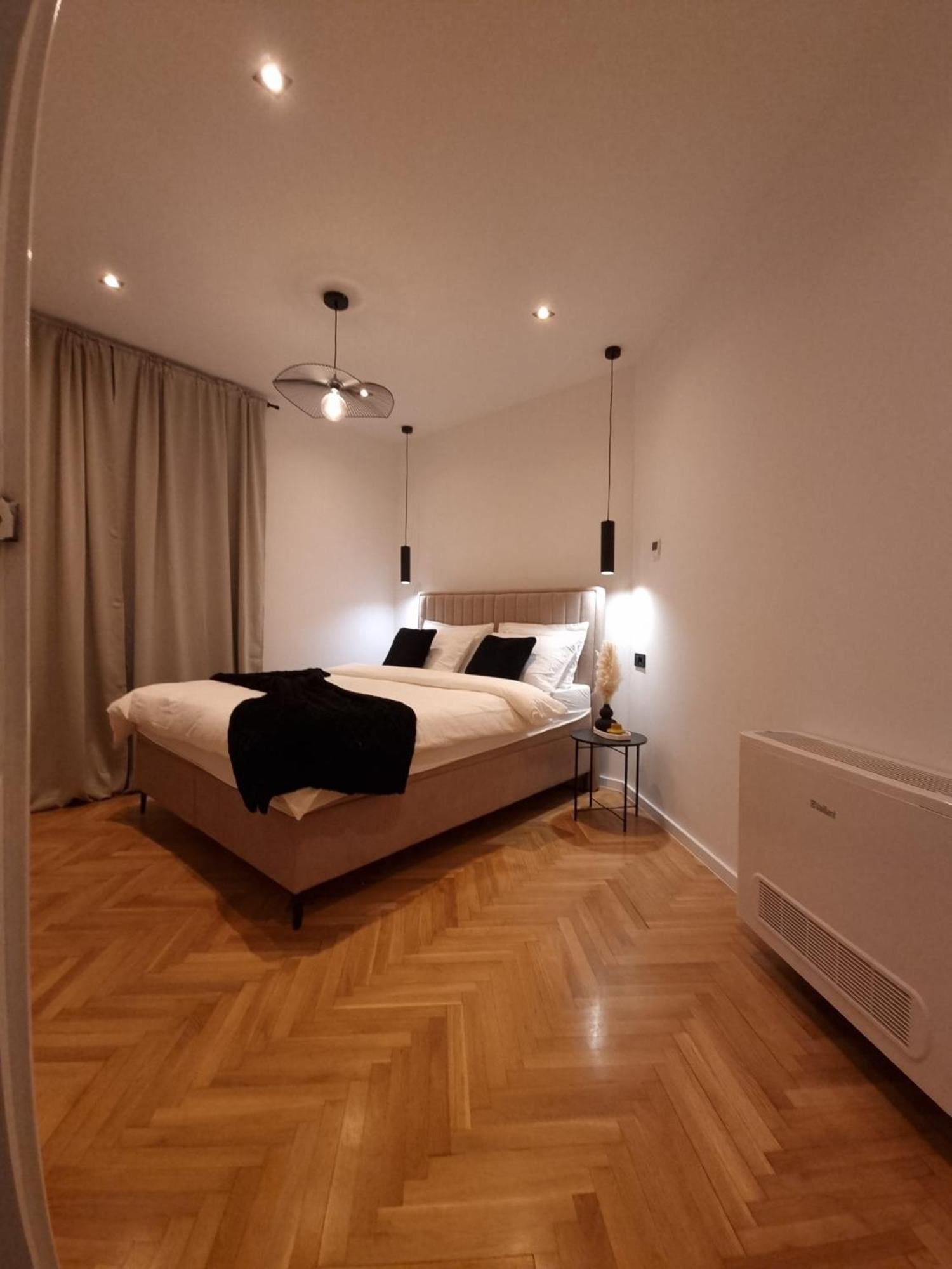 Villa Ilija Макарска Екстериор снимка